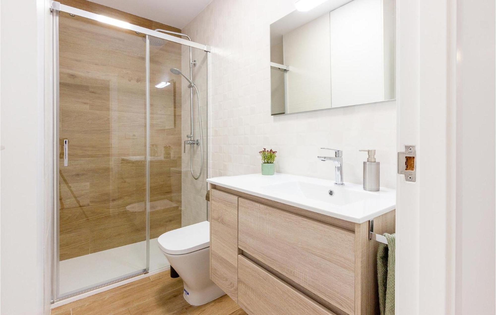 Lovely Apartment In Santa Pola With Kitchen Exterior foto